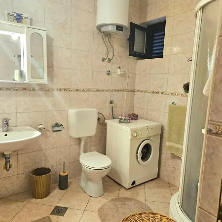 Сasa de vacaciones Orange Tree Mediterranean Beachfront House