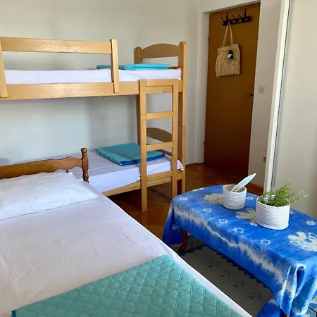 Сasa de vacaciones Orange Tree Mediterranean Beachfront House *